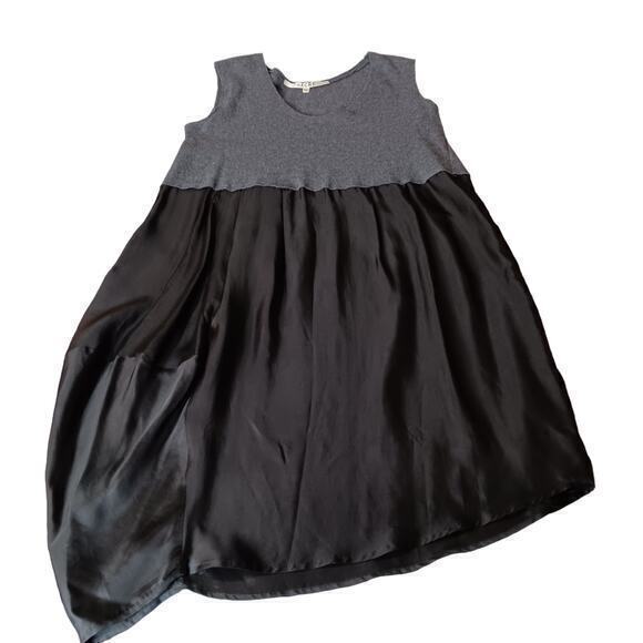 HACHE A-Line Dress Loose Fit Size 6 IT42 Gray Grey Black Asymmetrical Sleeveless - Picture 4 of 8